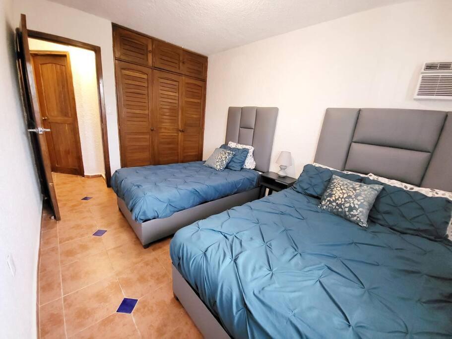 2 Rooms Apartment With Private Beach In Puerto Juarez Cancun Bagian luar foto