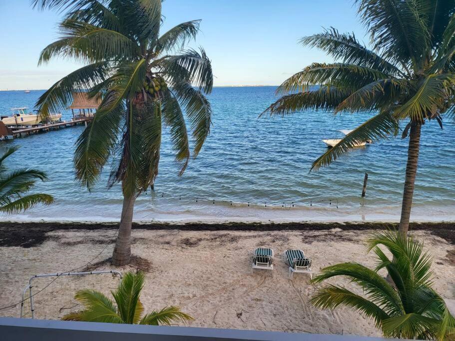 2 Rooms Apartment With Private Beach In Puerto Juarez Cancun Bagian luar foto